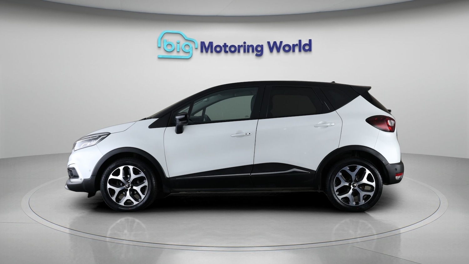 Used Renault Captur 2019 for sale - 77363830: Photo 4