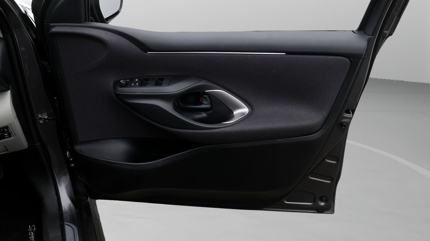 Used Toyota Yaris 2022 for sale - 77578089: Photo 15