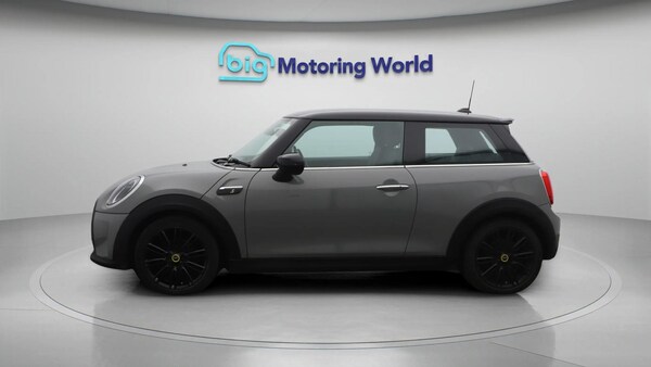 Used MINI Hatch 2021 for sale - 76247792: Photo 5