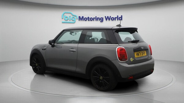 Used MINI Hatch 2021 for sale - 76247792: Photo 6