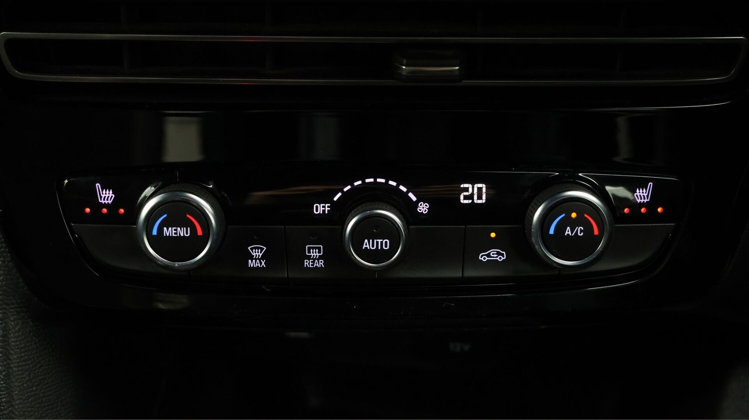 Used Vauxhall Mokka 2023 for sale - 77364132: Photo 12