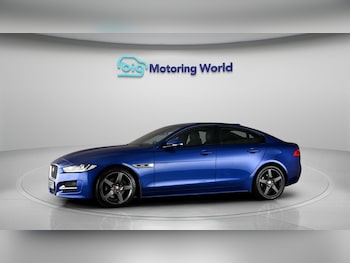 Used Jaguar XE 2018 for sale - 78566114: Photo