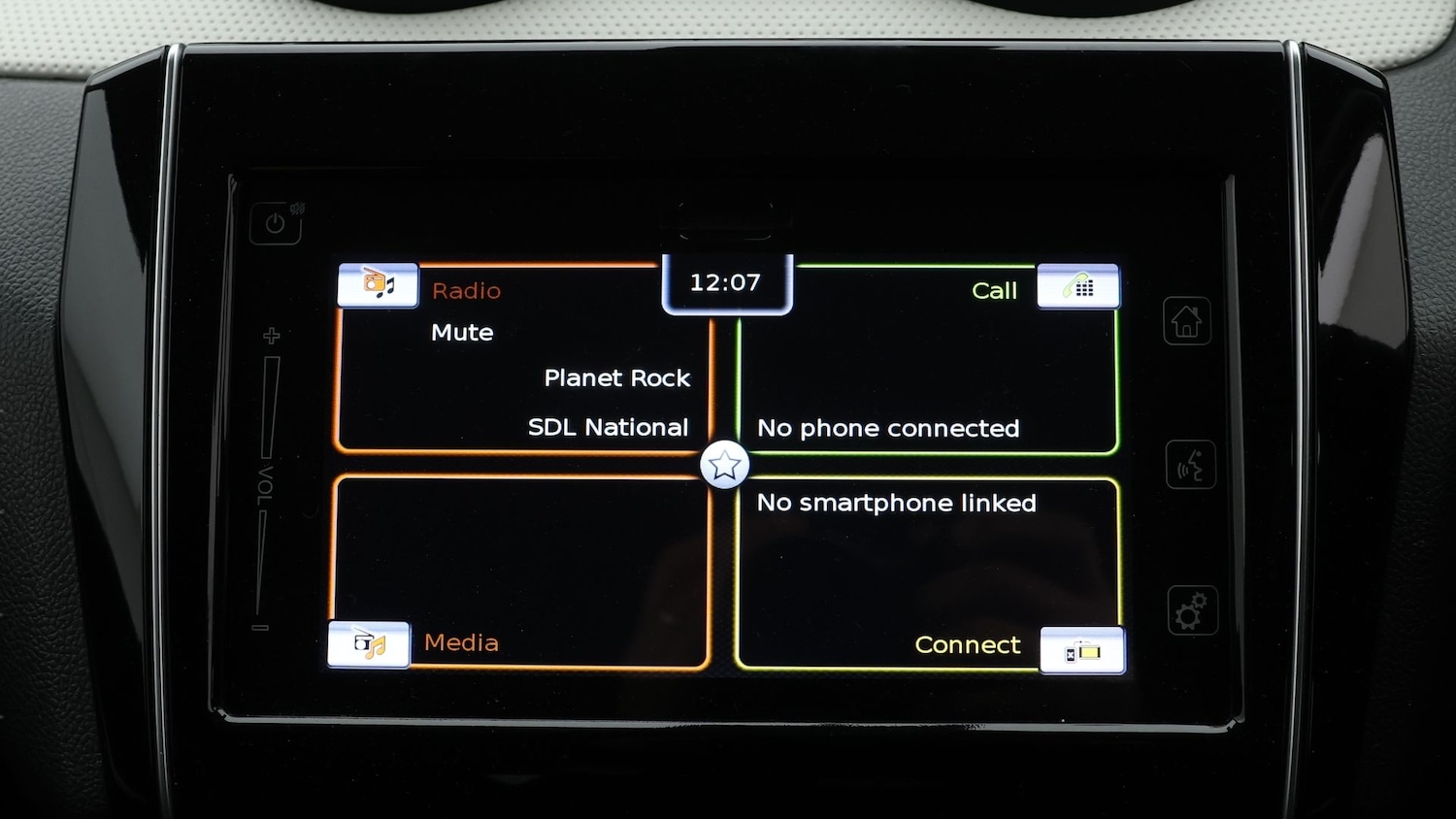 Used Suzuki Swift 2022 for sale - 77181896: Photo 11