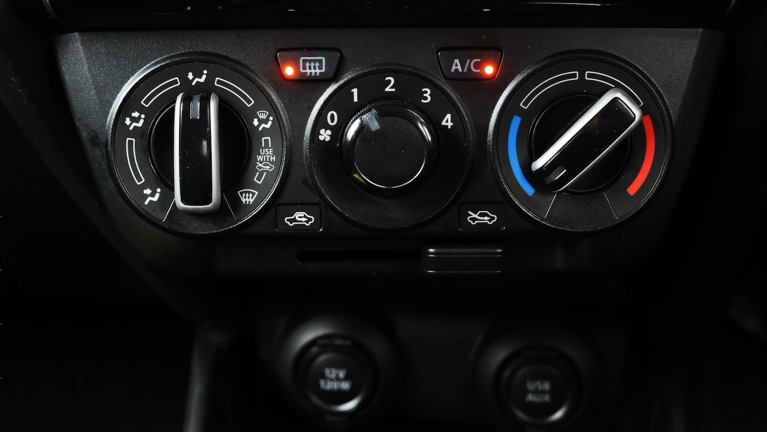 Used Suzuki Swift 2022 for sale - 77181896: Photo 12