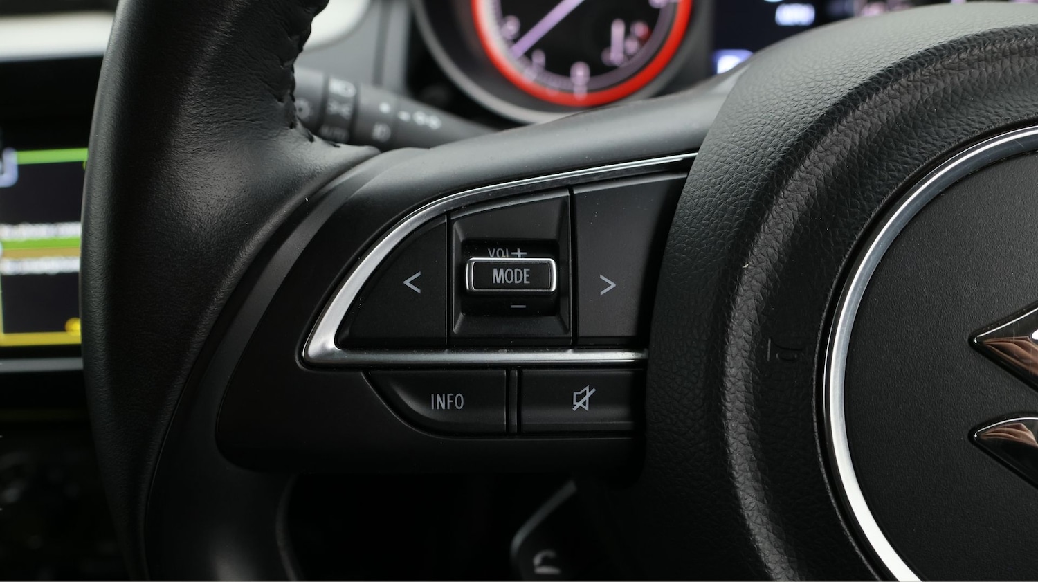 Used Suzuki Swift 2022 for sale - 77181896: Photo 22