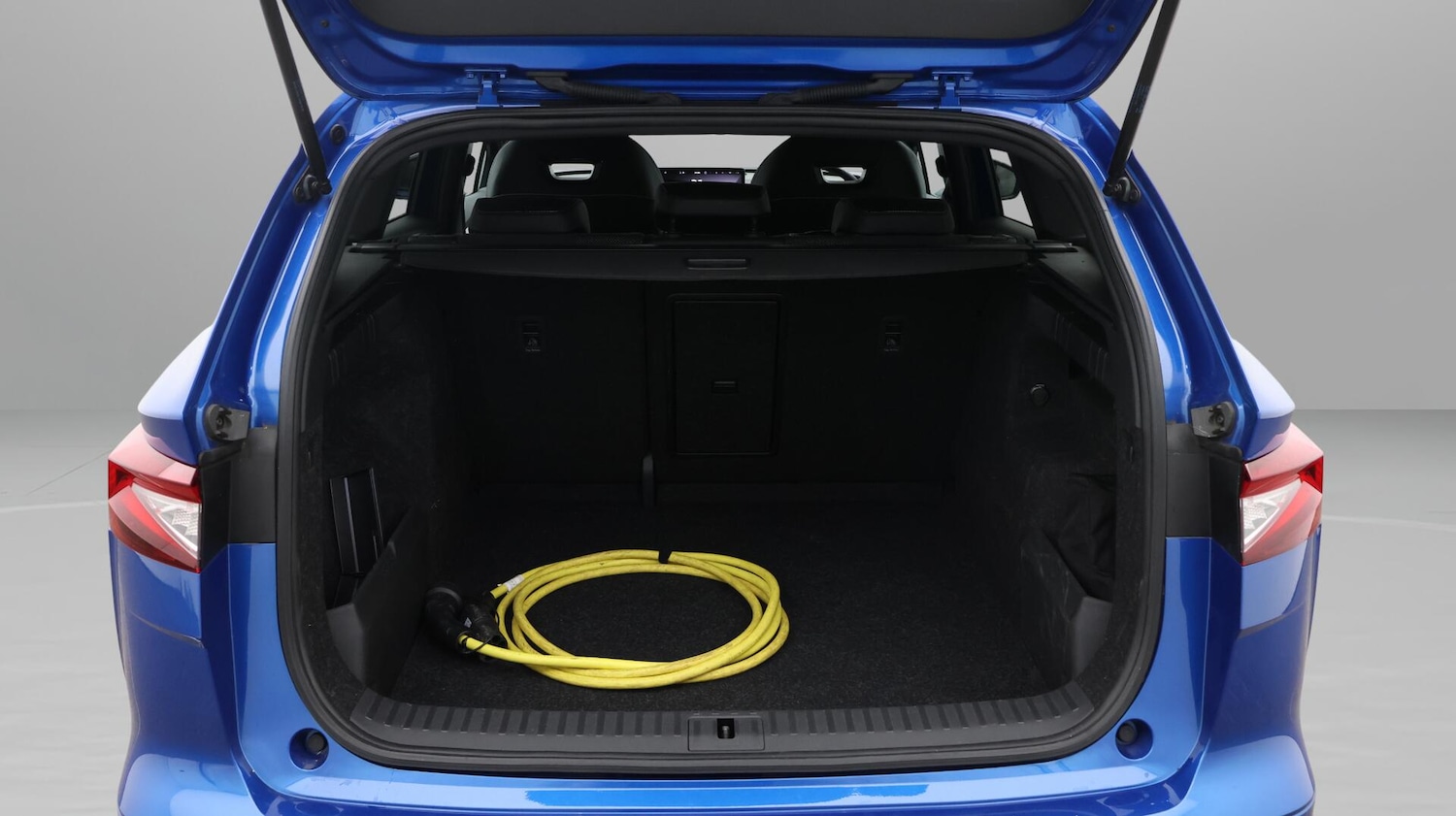 Used Skoda Enyaq 2023 for sale - 76388632: Photo 18