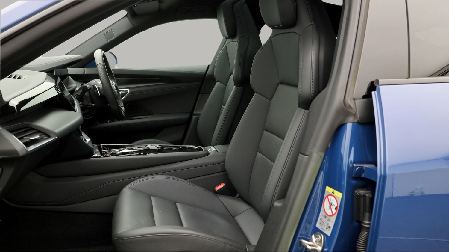 Used Audi e-tron GT 2022 for sale - 77529367: Photo 14