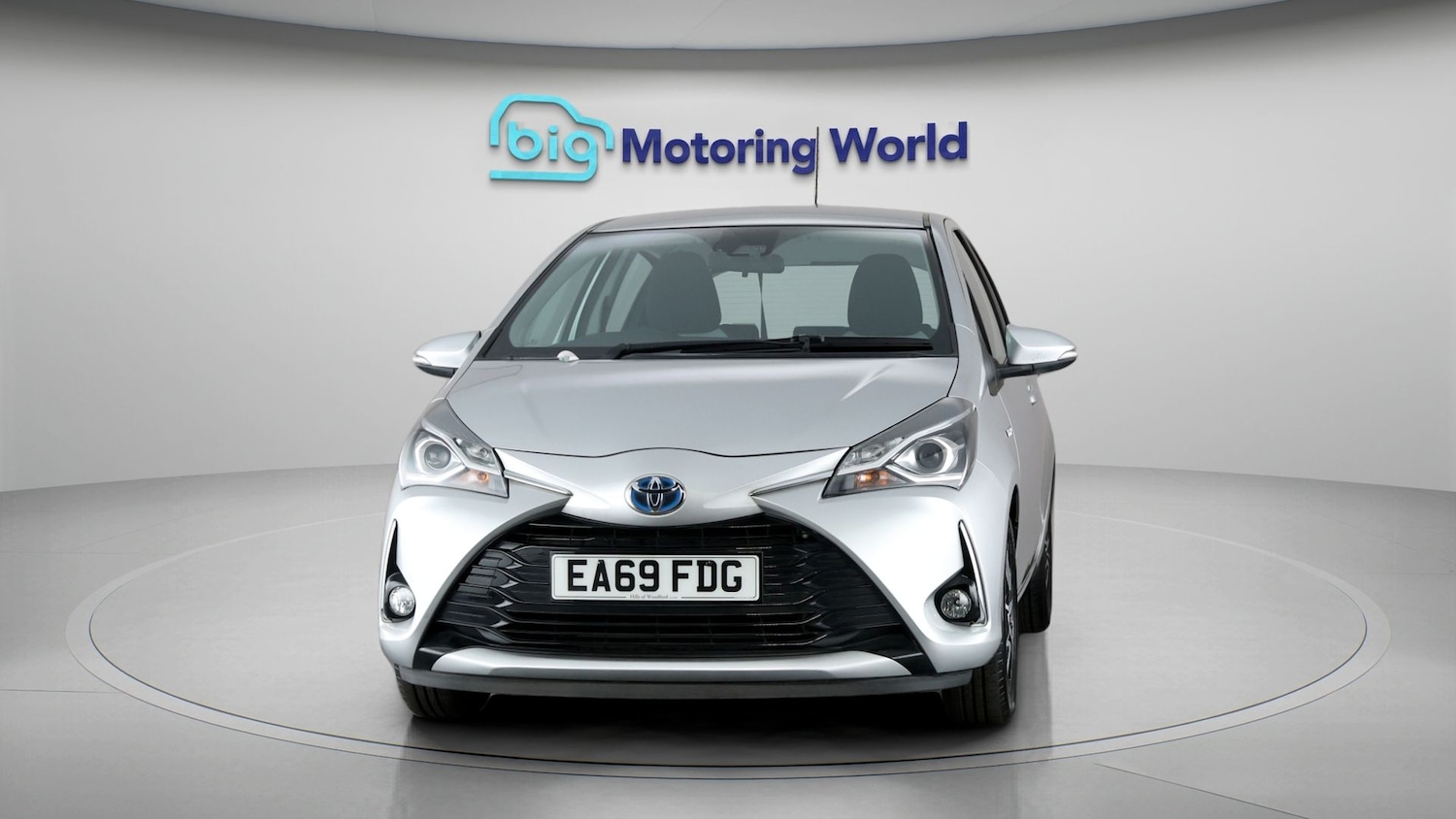 Used Toyota Yaris 2019 for sale - 77463348: Photo 2