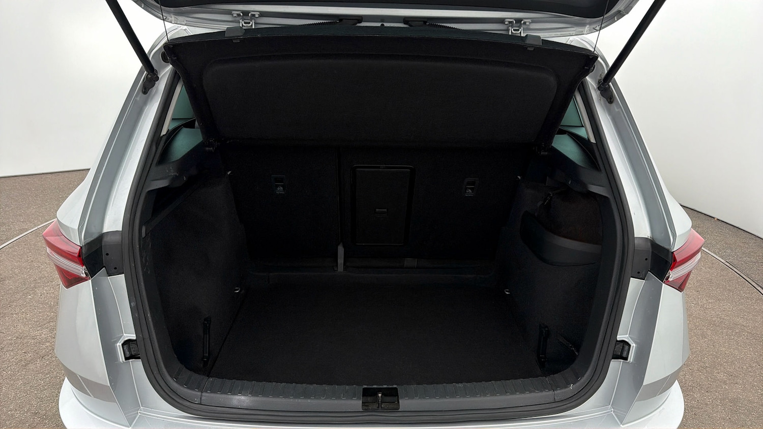 Used Skoda Karoq for sale - 78111863: Photo 16