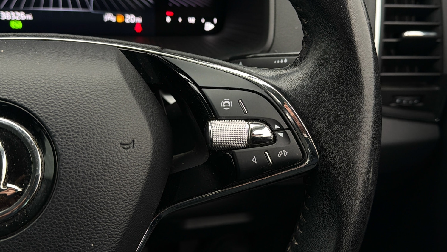 Used Skoda Karoq for sale - 78111863: Photo 23