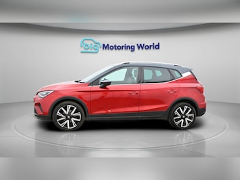 Used SEAT Arona 2023 for sale - 77915802: Photo