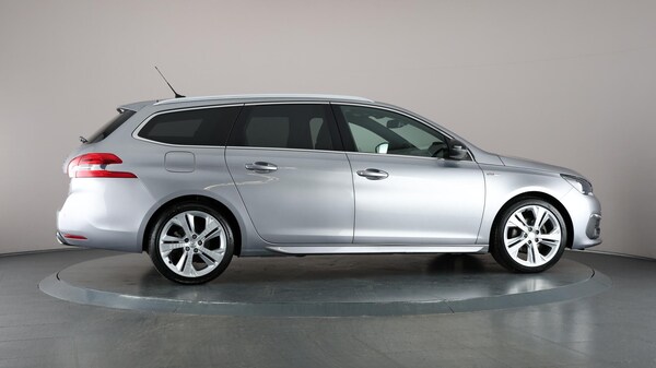 Used Peugeot 308 SW 2019 for sale - 75989917: Photo 67