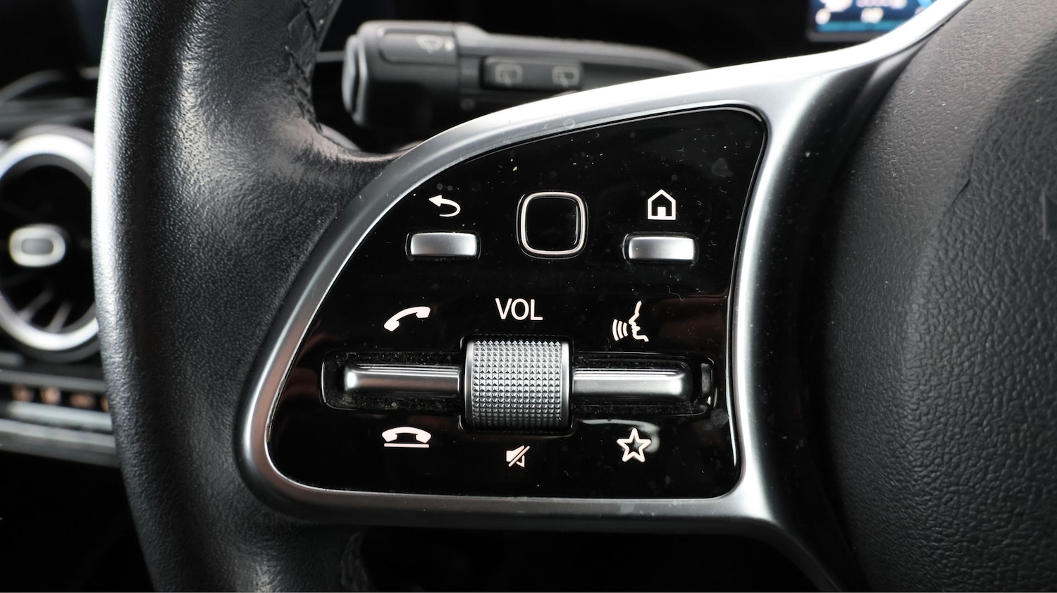 Used Mercedes-Benz B Class 2019 for sale - 77385599: Photo 23