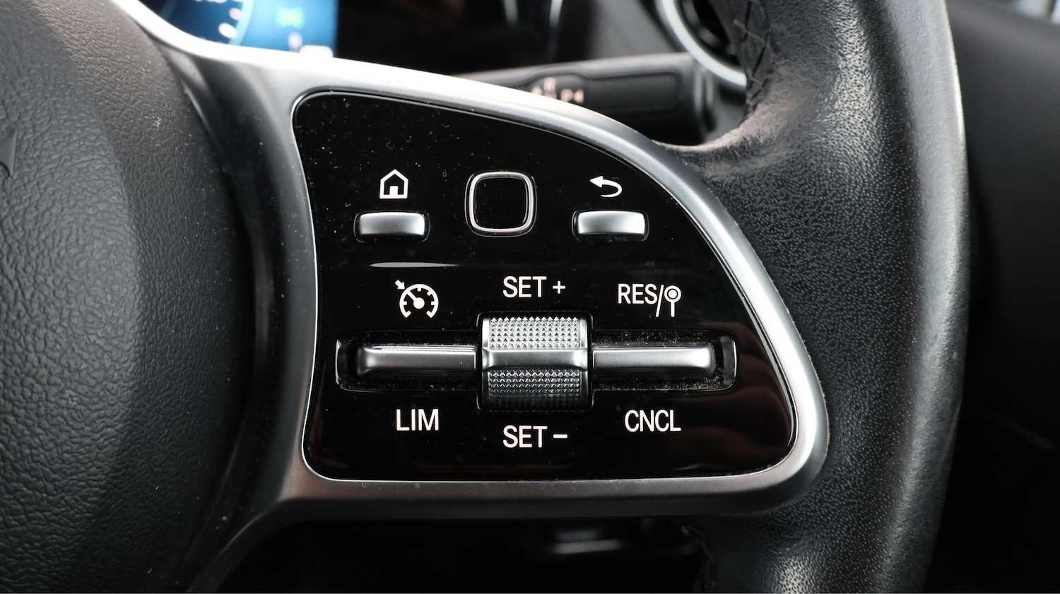 Used Mercedes-Benz B Class 2019 for sale - 77385599: Photo 24