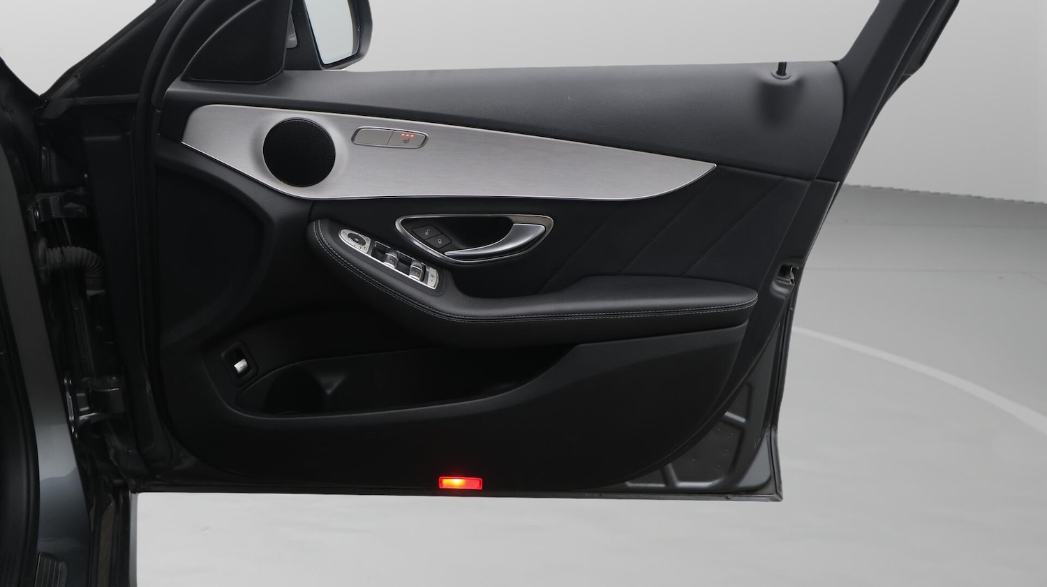 Used Mercedes-Benz C Class 2019 for sale - 76743020: Photo 16