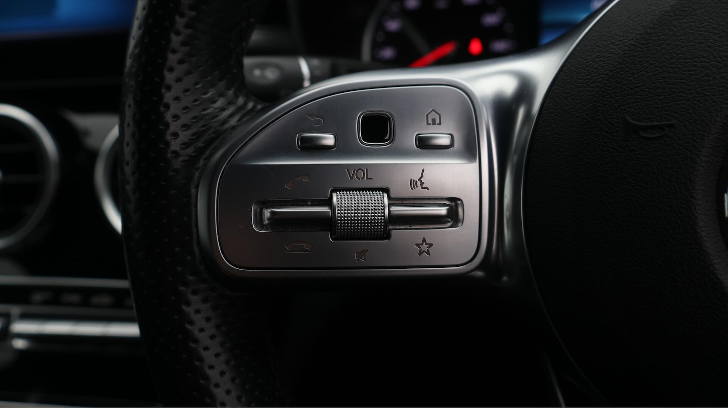 Used Mercedes-Benz C Class 2019 for sale - 76743020: Photo 24