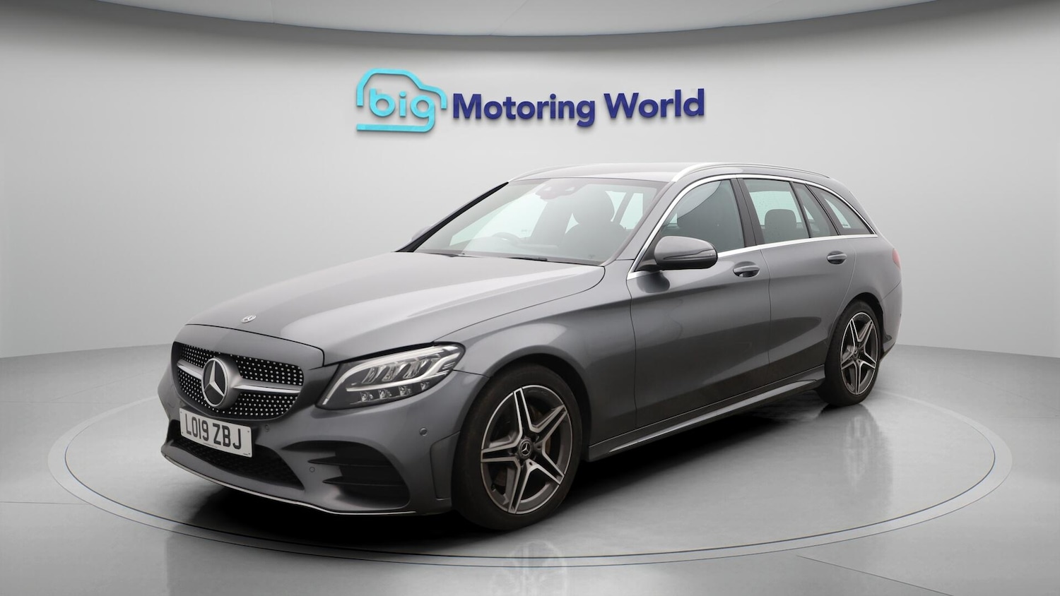 Used Mercedes-Benz C Class 2019 for sale - 76743020: Photo 4