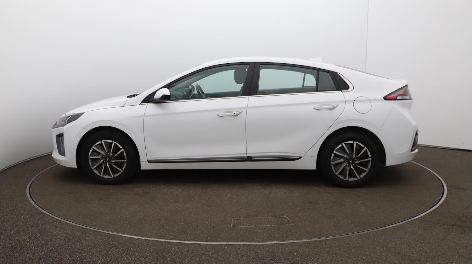 Used Hyundai IONIQ 2022 for sale - 76012688: Photo 64