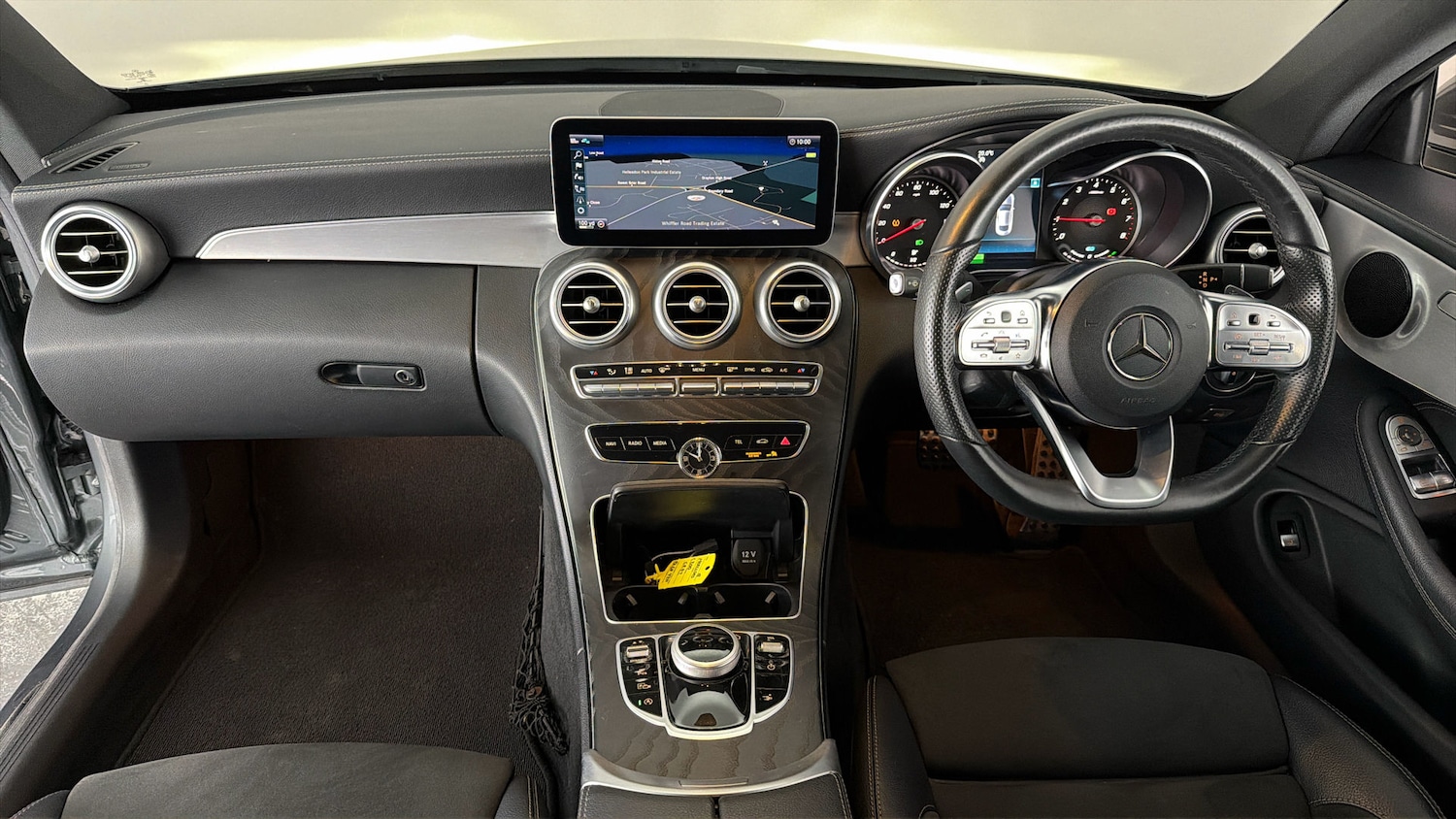 Used Mercedes-Benz C Class 2018 for sale - 77896196: Photo 4