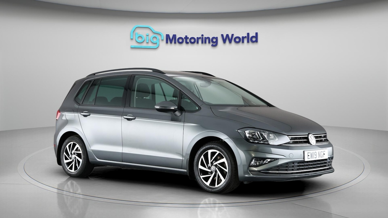 Used Volkswagen Golf SV 2019 for sale - 76538432: Photo 2