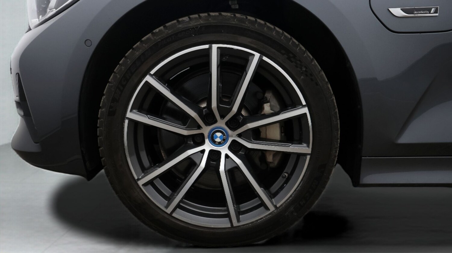 Used BMW 3 Series 2022 for sale - 77272676: Photo 18