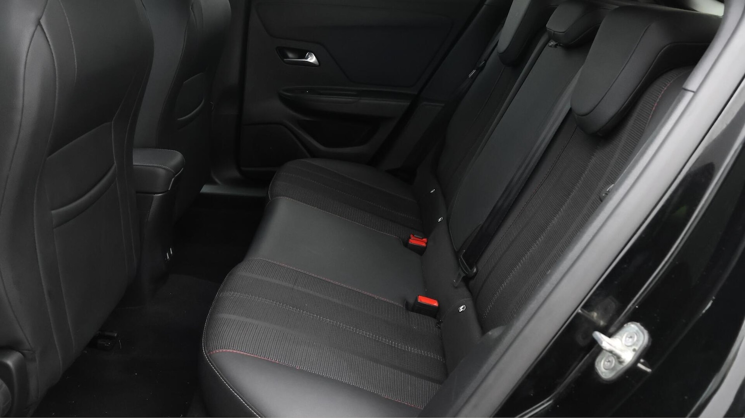 Used Vauxhall Mokka 2023 for sale - 76431971: Photo 17