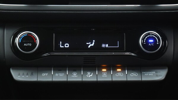 Used Hyundai KONA 2022 for sale - 76122723: Photo 12