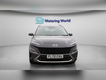 Used Hyundai KONA 2022 for sale - 76122723: Photo 2