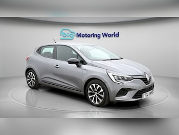 Used Renault Clio 2023 for sale - 77964723: Photo