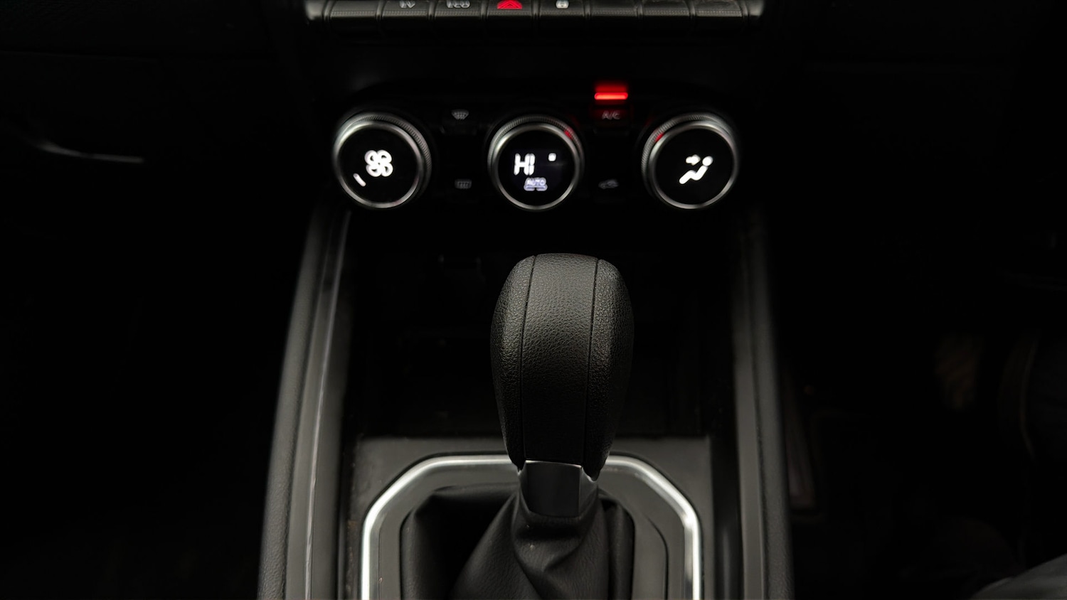 Used Renault Clio 2023 for sale - 77964723: Photo 24