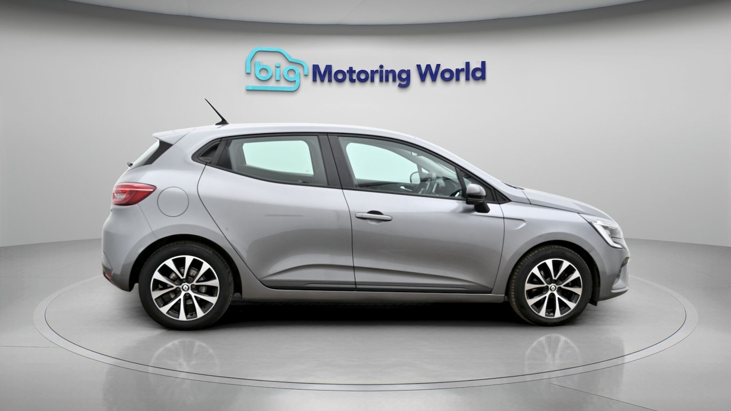 Used Renault Clio 2023 for sale - 77964723: Photo 8