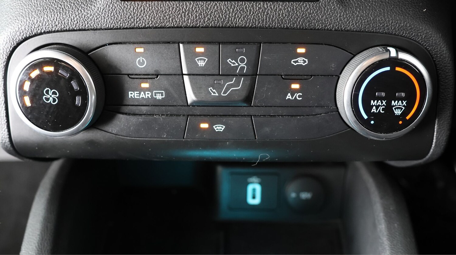 Used Ford Focus 2020 for sale - 77618486: Photo 12