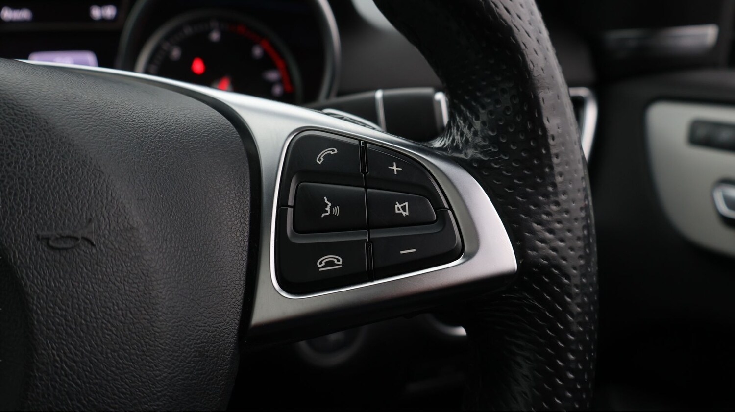 Used Mercedes-Benz GLE 2018 for sale - 77628936: Photo 26