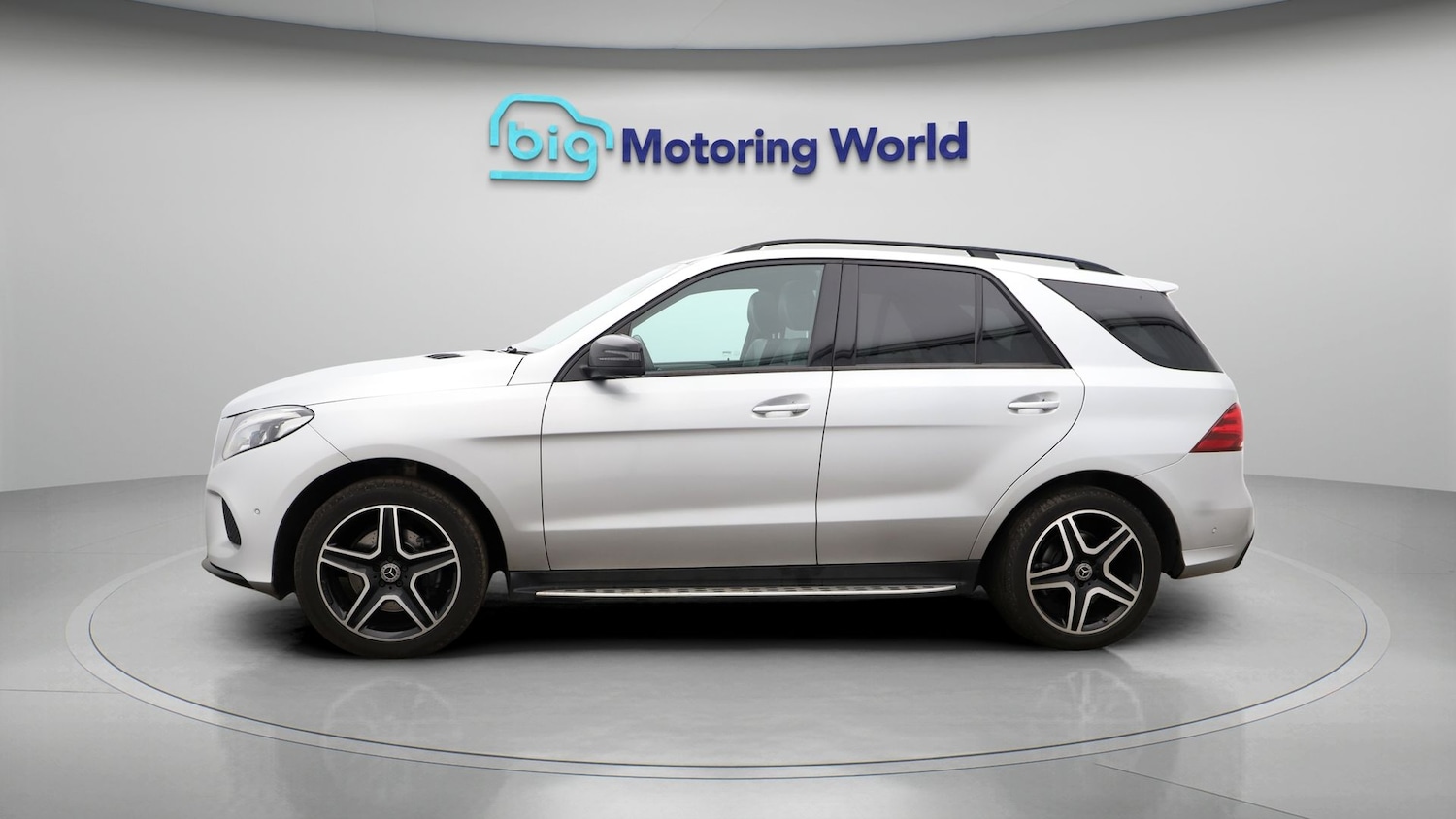 Used Mercedes-Benz GLE 2018 for sale - 77628936: Photo 4