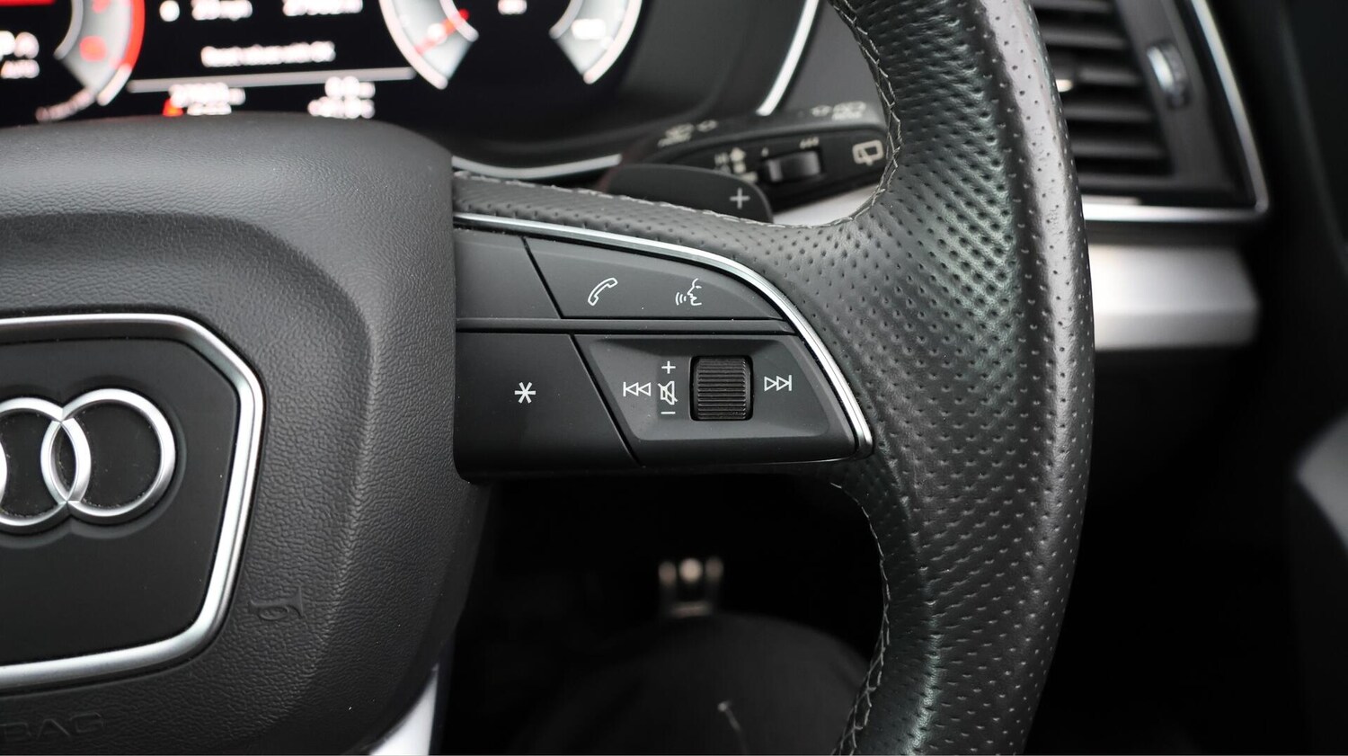 Used Audi Q5 2021 for sale - 76094365: Photo 25