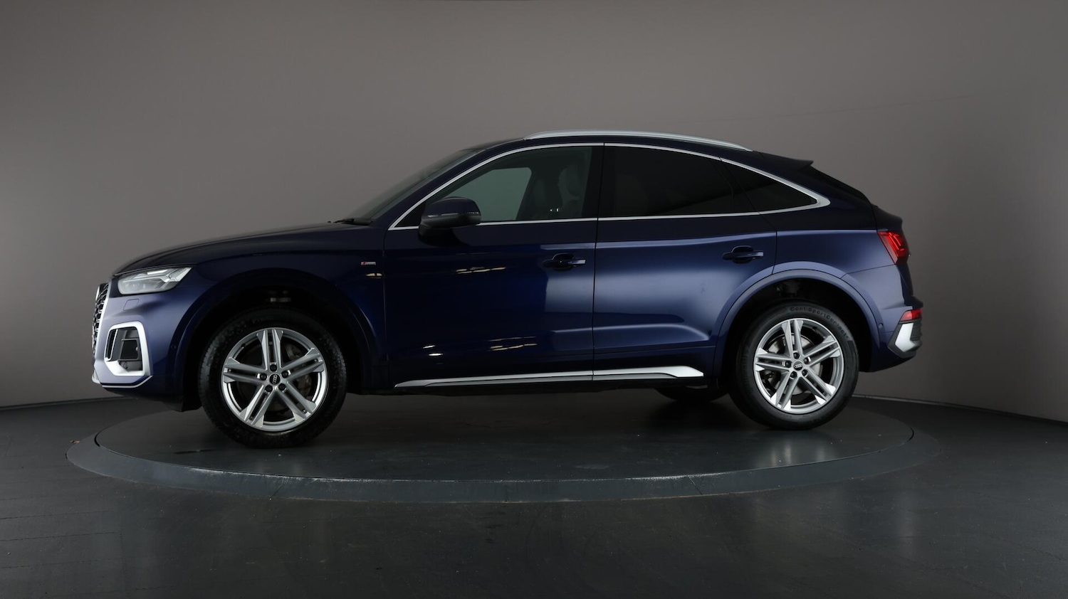 Used Audi Q5 2021 for sale - 76094365: Photo 40