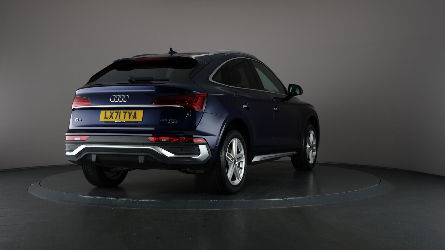 Used Audi Q5 2021 for sale - 76094365: Photo 71