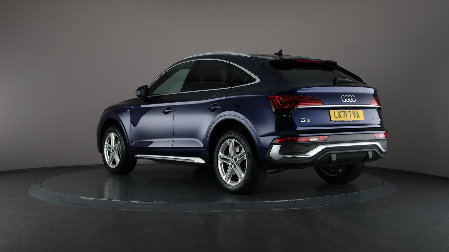Used Audi Q5 2021 for sale - 76094365: Photo 75