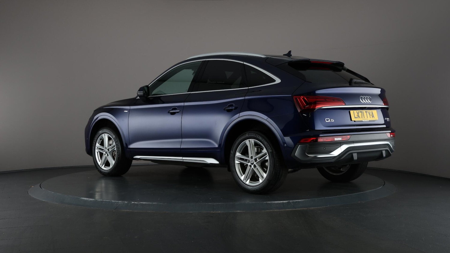 Used Audi Q5 2021 for sale - 76094365: Photo 76