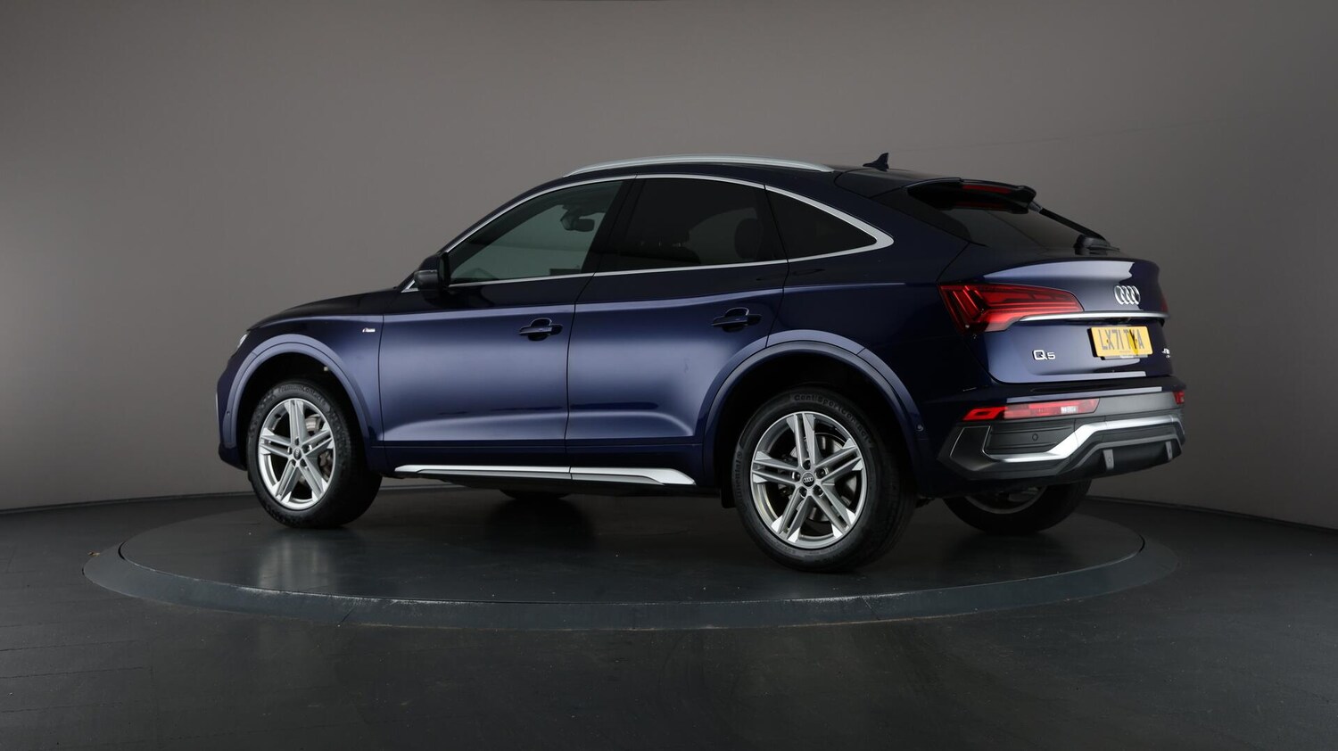 Used Audi Q5 2021 for sale - 76094365: Photo 77