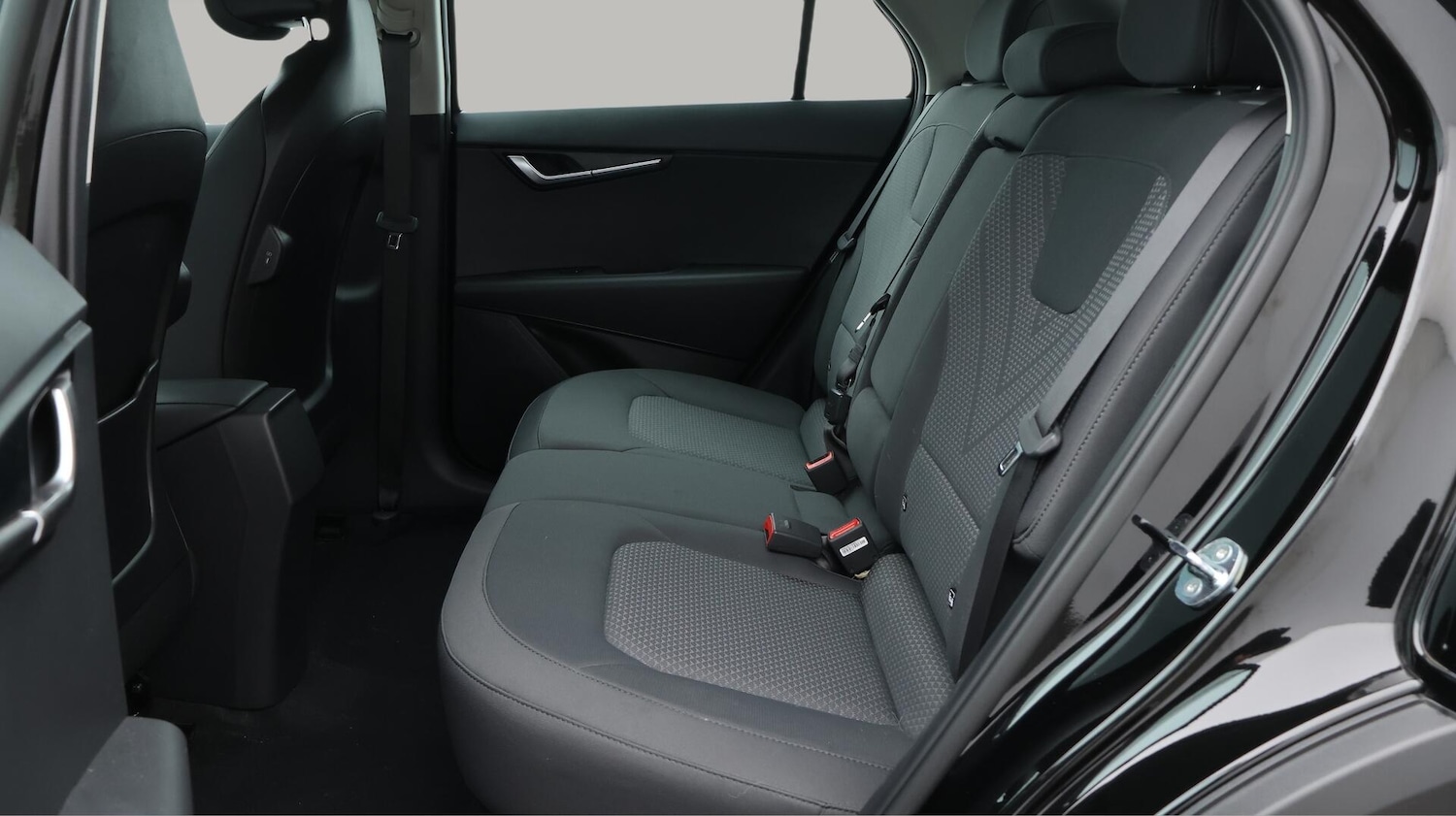 Used Kia Niro 2025 for sale - 76458168: Photo 17