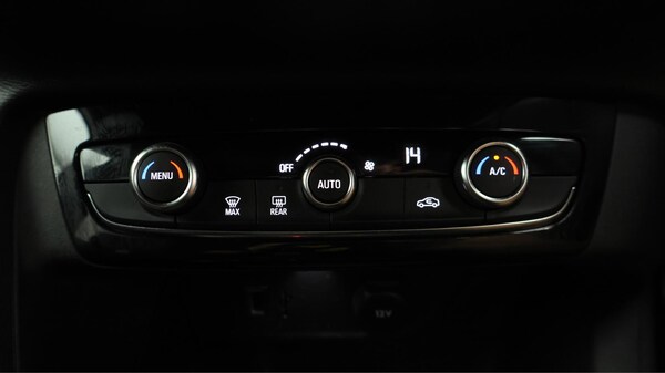 Used Vauxhall Corsa 2023 for sale - 76153048: Photo 12
