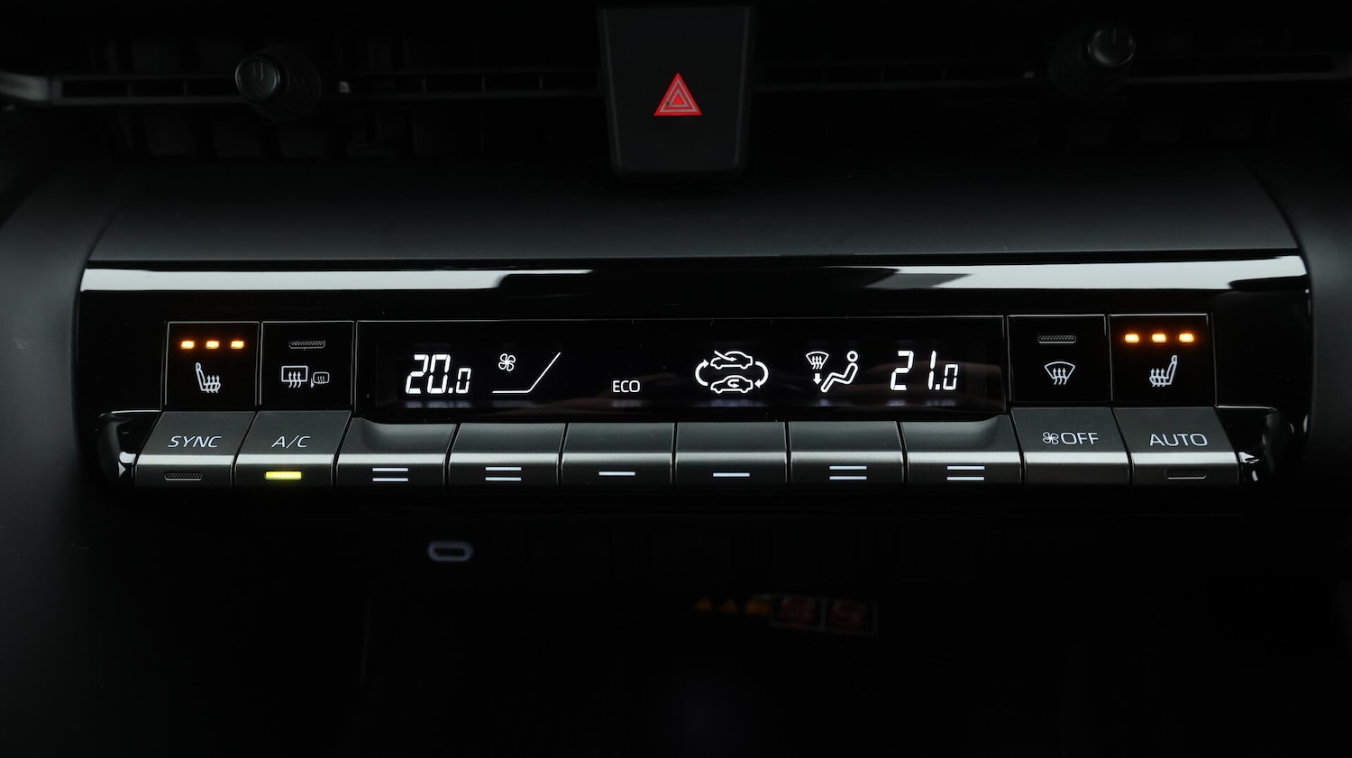 Used Toyota C-HR 2024 for sale - 76499261: Photo 12