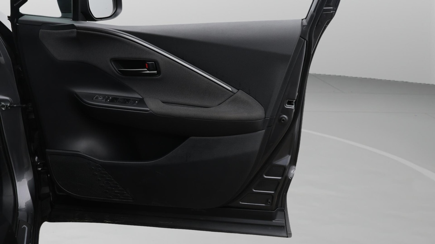 Used Toyota C-HR 2024 for sale - 76499261: Photo 15