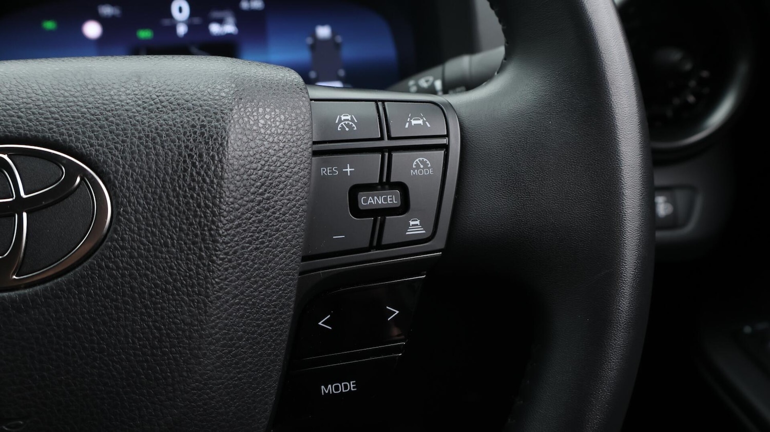 Used Toyota C-HR 2024 for sale - 76499261: Photo 26