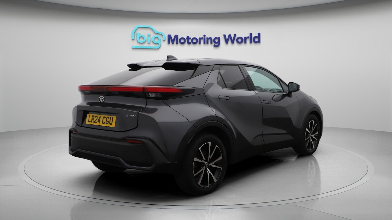 Used Toyota C-HR 2024 for sale - 76499261: Photo 7