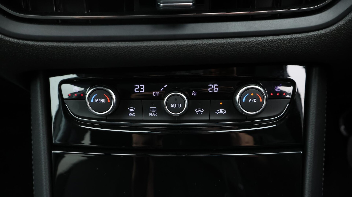 Used Vauxhall Grandland 2024 for sale - 76371621: Photo 13