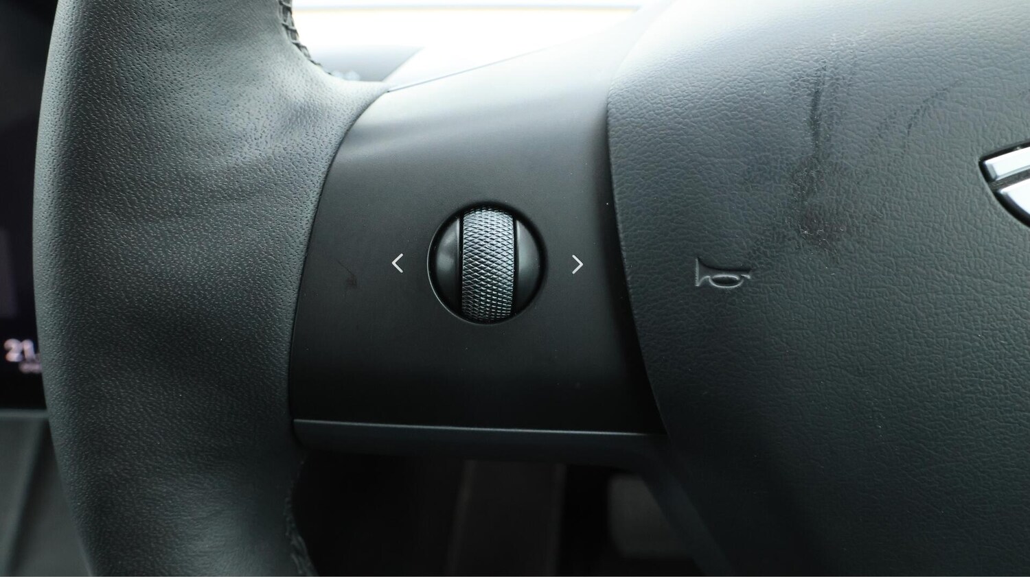 Used Tesla Model Y 2022 for sale - 76227151: Photo 25