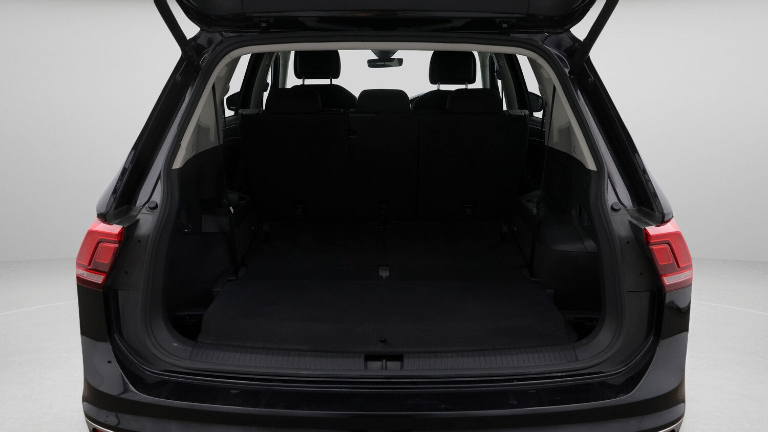 Used Volkswagen Tiguan Allspace 2024 for sale - 77449999: Photo 17