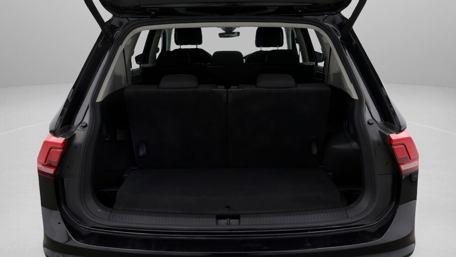 Used Volkswagen Tiguan Allspace 2024 for sale - 77449999: Photo 21